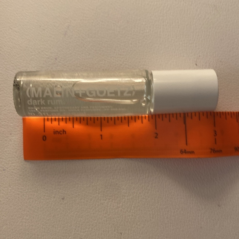 Malin + Goetz Dark Rum Perfume Oil .3 full oz. - Picture 4 of 4